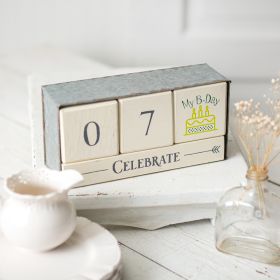 Wooden Block Calendar with Metal Box